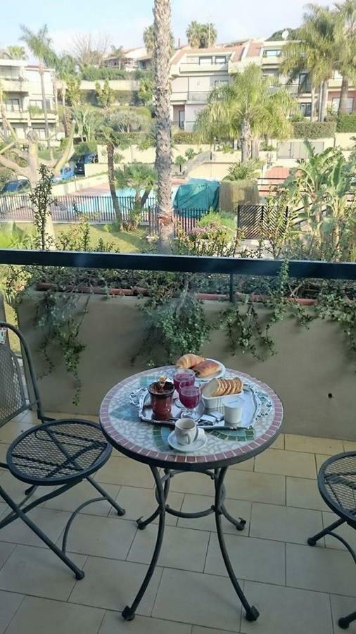 לינה וארוחת בוקר קטאניה Porto Ulisse מראה חיצוני תמונה