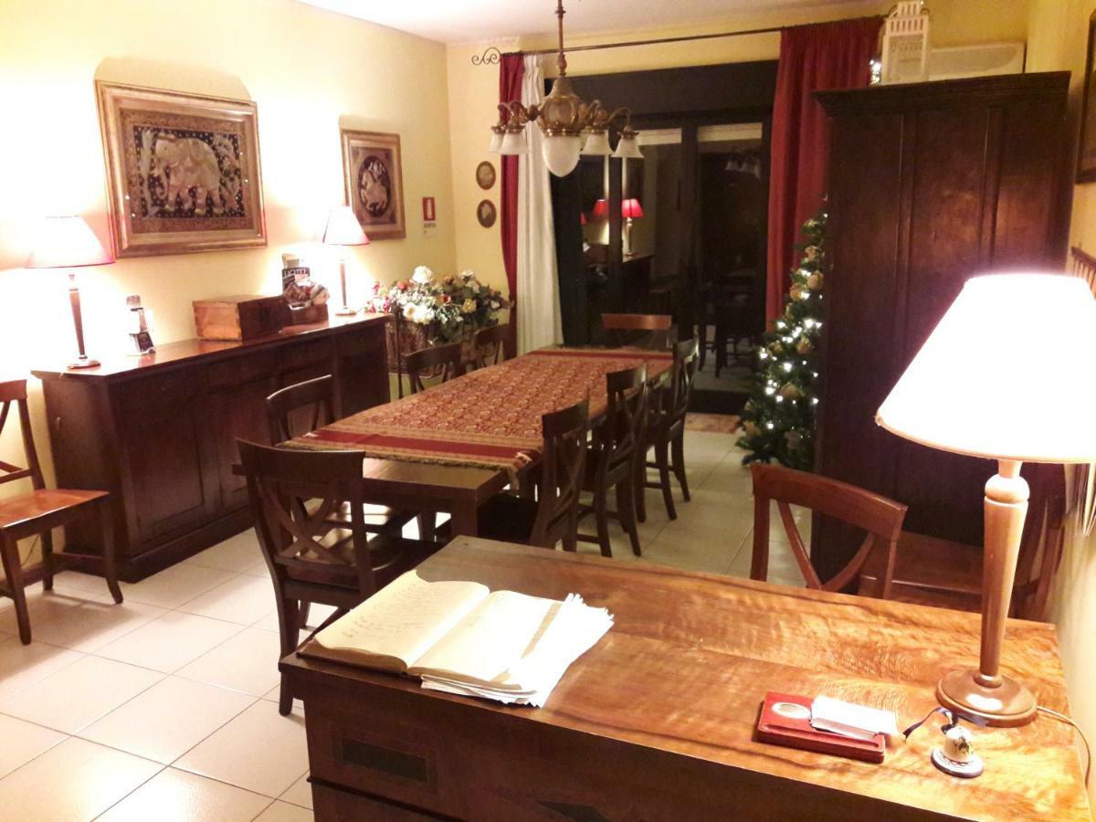 לינה וארוחת בוקר קטאניה Porto Ulisse מראה חיצוני תמונה
